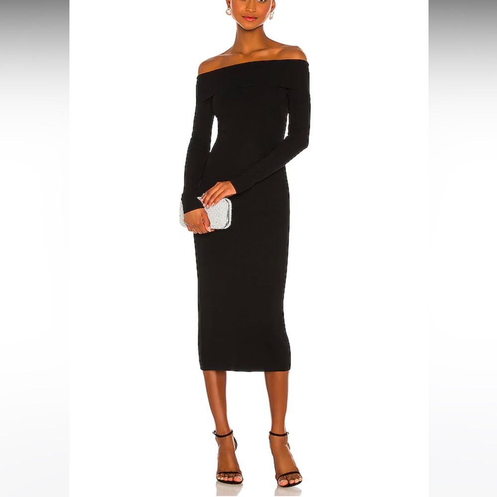 Off Shoulder Knit Dress in Black
Bardot
